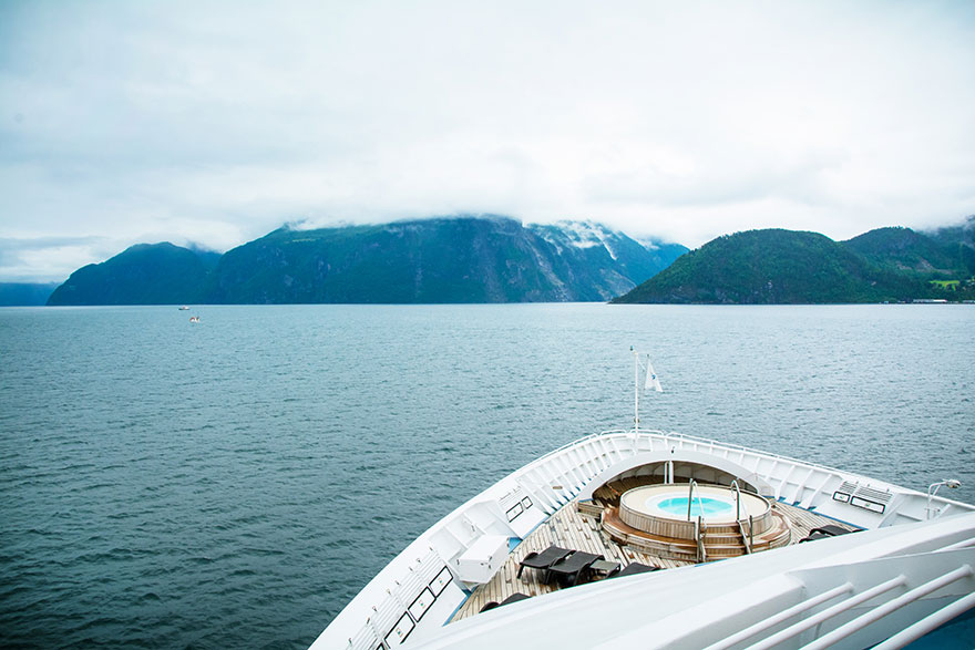 Traveling to Alaska: What to Pack (Other Than Clothing) - Windstar ...