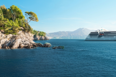 Windstar's new Star Explorer anchored off Genoa./Windstar
